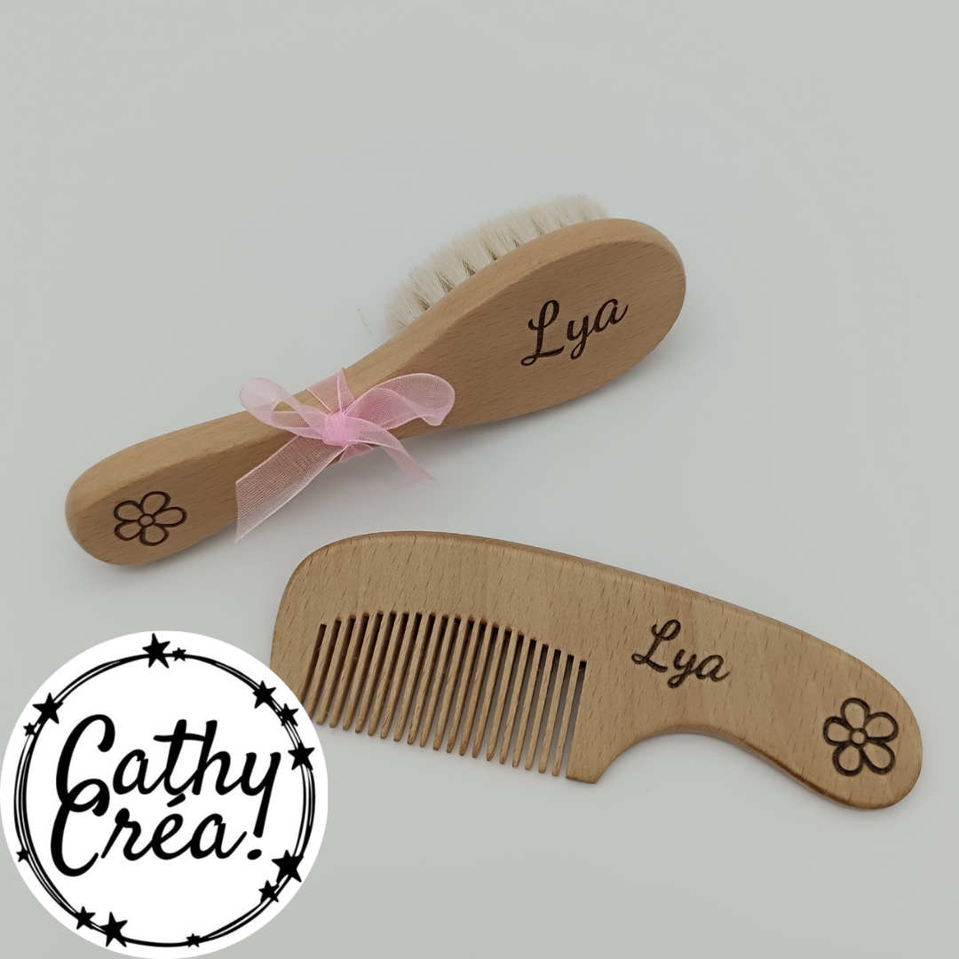 Brosse et peigne gravés avec le pochon personnalisé