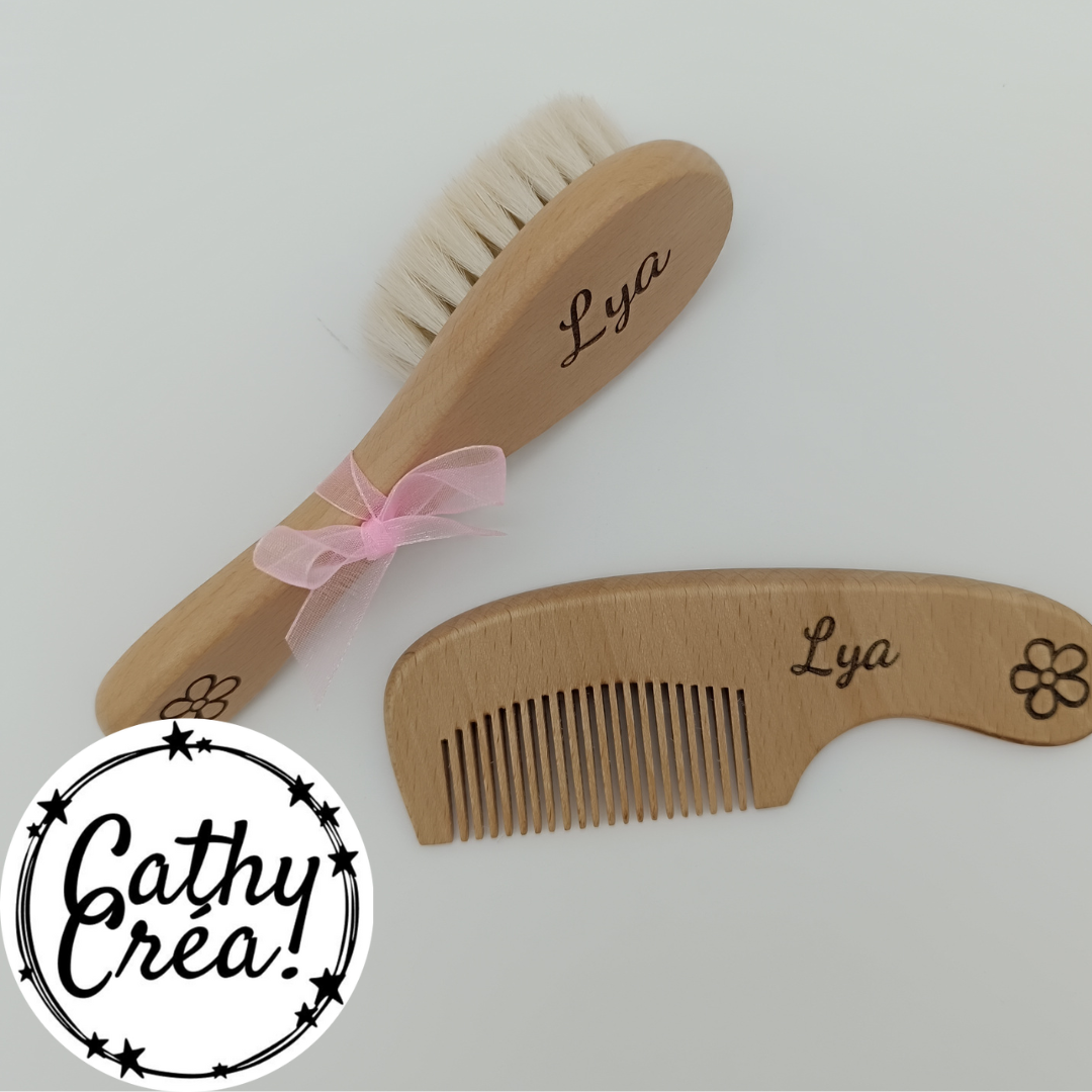 Brosse et peigne gravés avec le pochon personnalisé