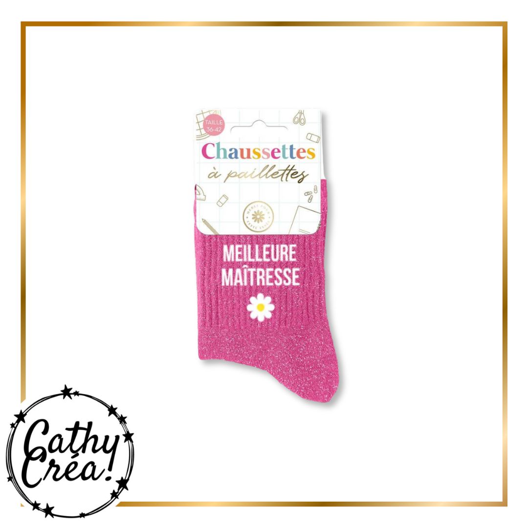Détail chaussette rose pailletée Meilleure Maîtresse avec marguerite blanche et jaune