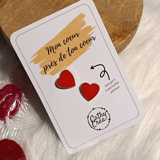 Duo de Pin's "Mon cœur près de ton cœur ❤️" - Carte personnalisée