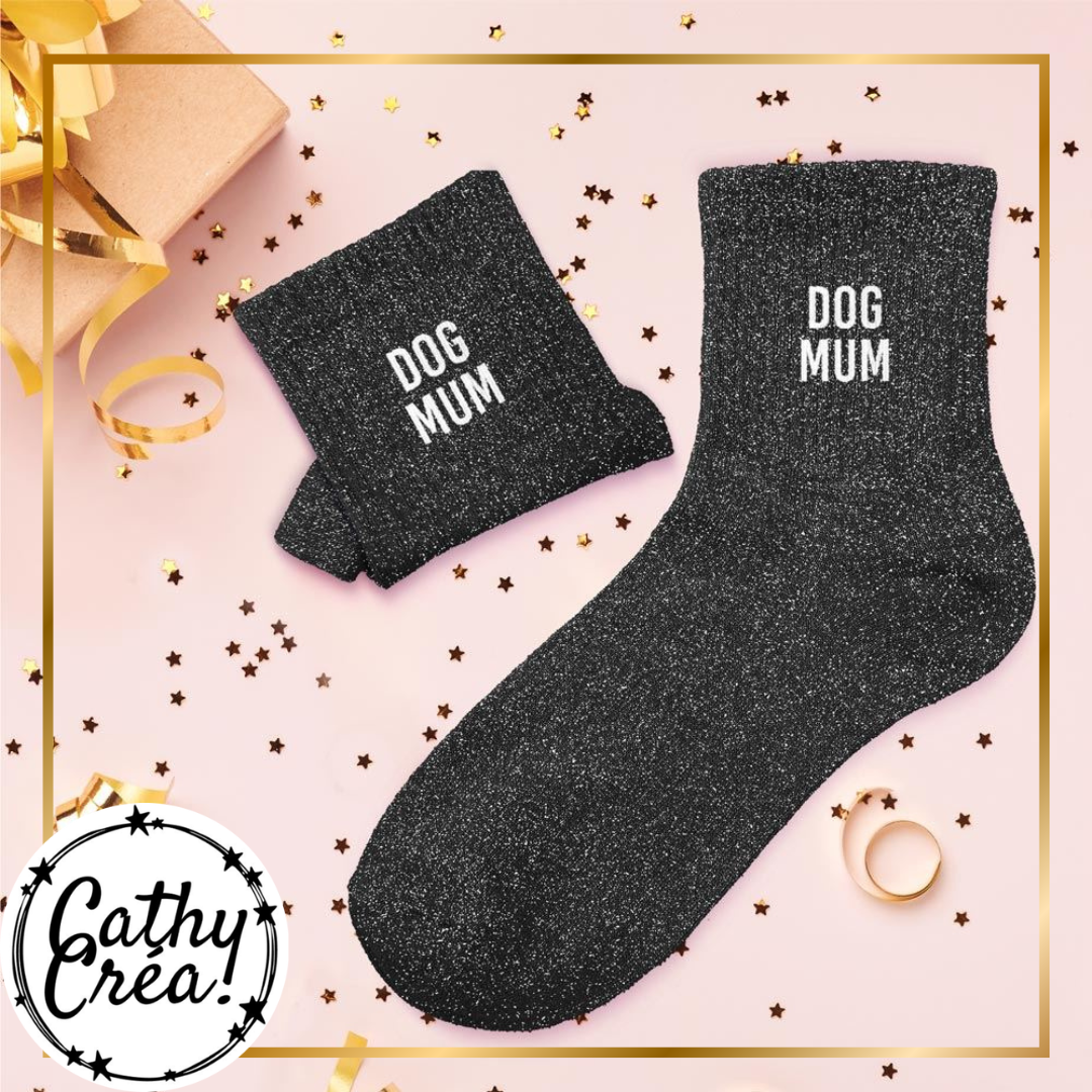 Chaussettes pailletées noires avec message Dog Mum, idée cadeau maîtresse de chien