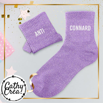 Chaussettes paillettes mauves ANTI CONNARD ambiance cadeau – humour femme Belgique