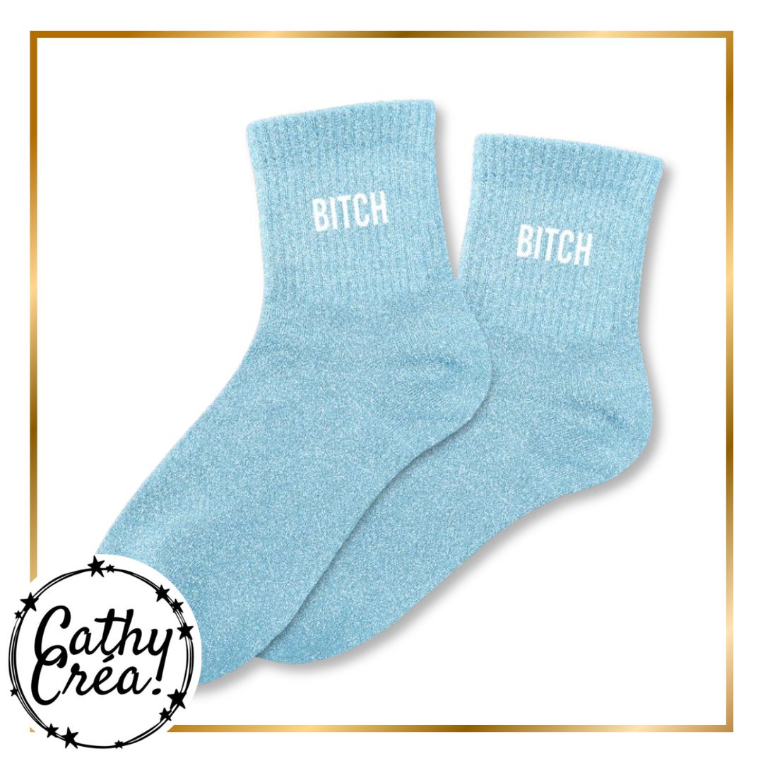 Paire chaussettes paillettes bleu ciel inscription BITCH blanc – cadeau humour Cathy Créa