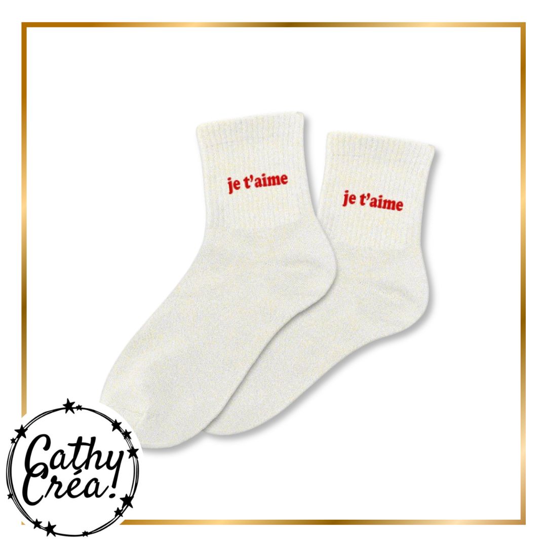 Paire de chaussettes à paillettes blanc crème inscription je t'aime en rouge cadeau romantique