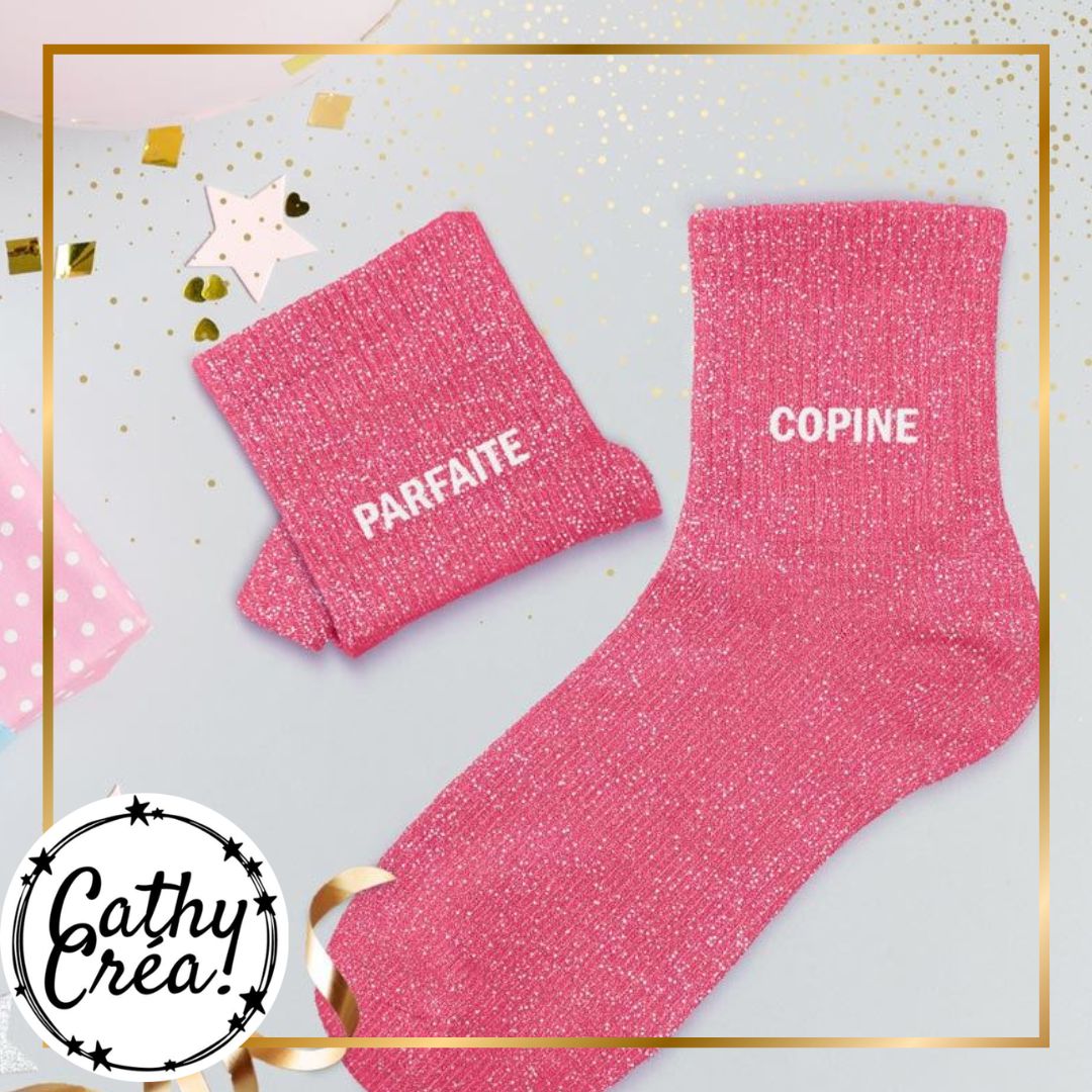 Chaussettes paillettes rose PARFAITE COPINE ambiance festive – cadeau copine Belgique
