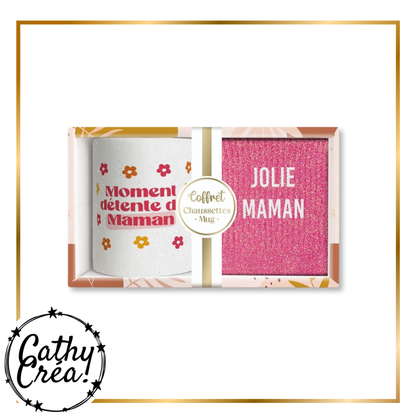 Chaussettes à paillettes Jolie Maman et mug fleuri, idée cadeau maman avec paquets et confettis dorés