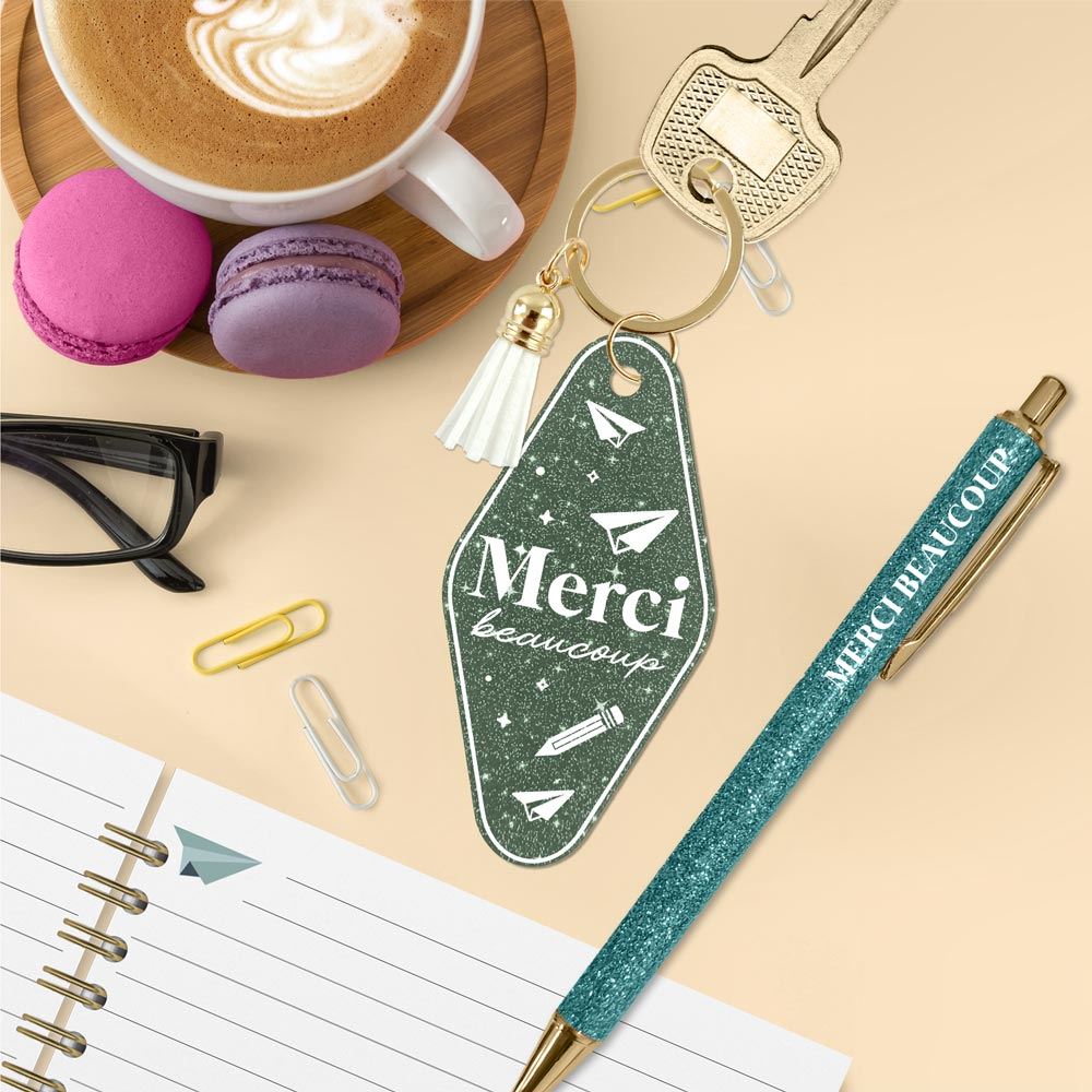 💚 Duo pailleté – Porte-clés & stylo “Merci beaucoup” ✍️✨